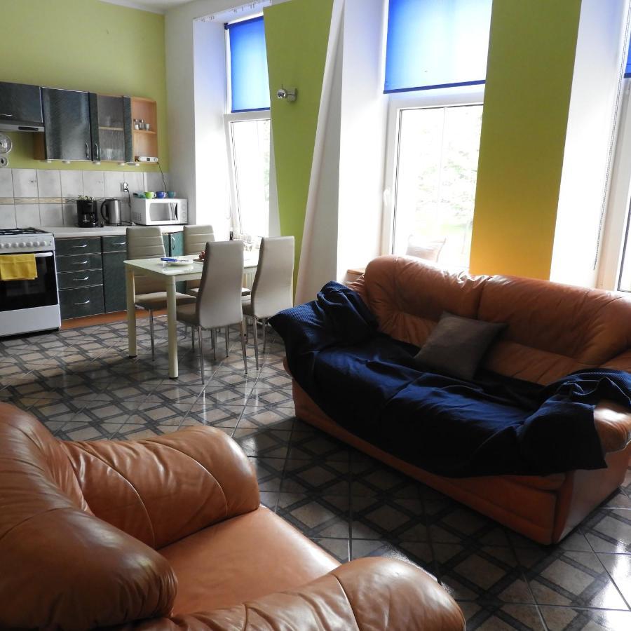 Apartament Przy Parku Apartman Giżycko Kültér fotó