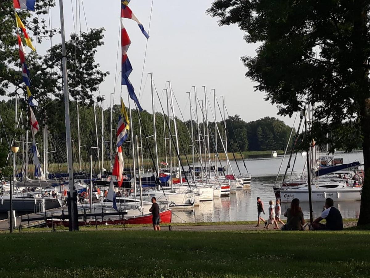 Apartament Przy Parku Apartman Giżycko Kültér fotó